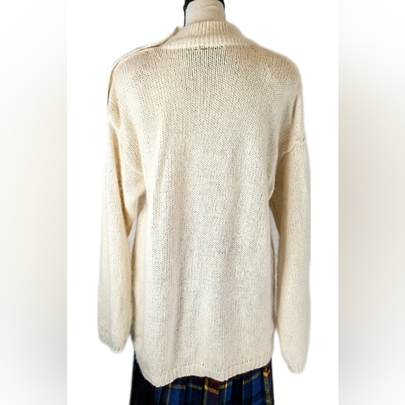 Vintage 70s 80s :: luxurious Ioco Silk Angora Women's Cream Longline Sweater L - Picture 8 of 12